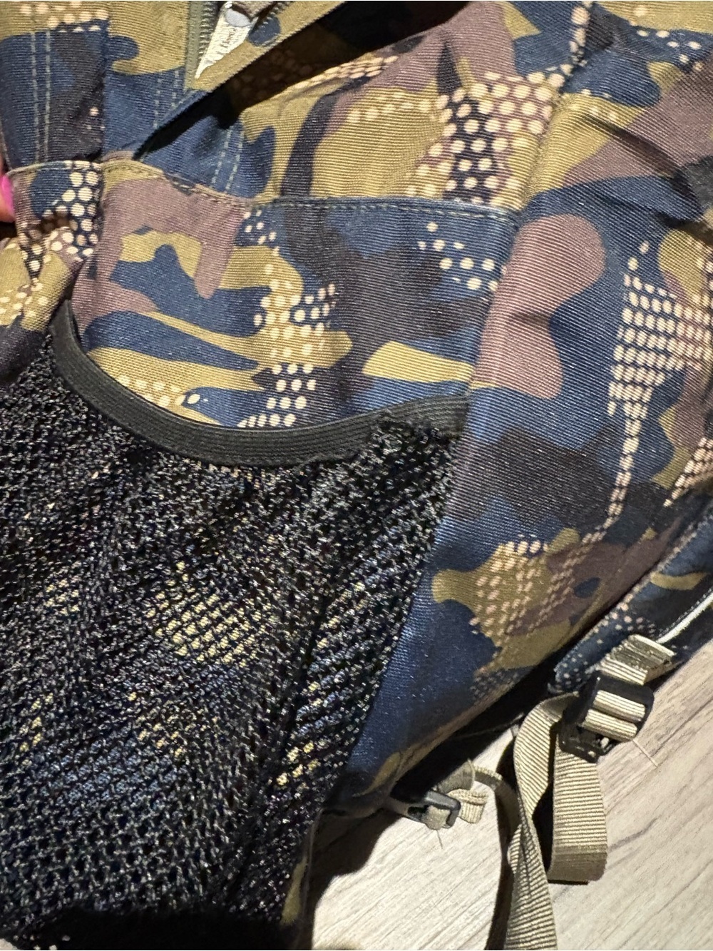 L.L.Bean Deluxe Book Pack®, 37L - Picture 4 of 9